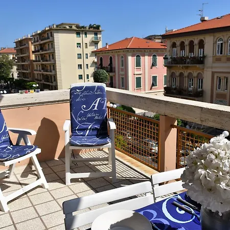 شقة House Luna Rossa By Holiday World *