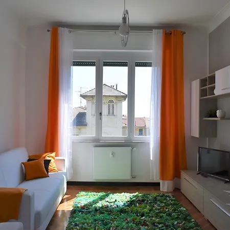 House Luna Rossa By Holiday World كيافاري